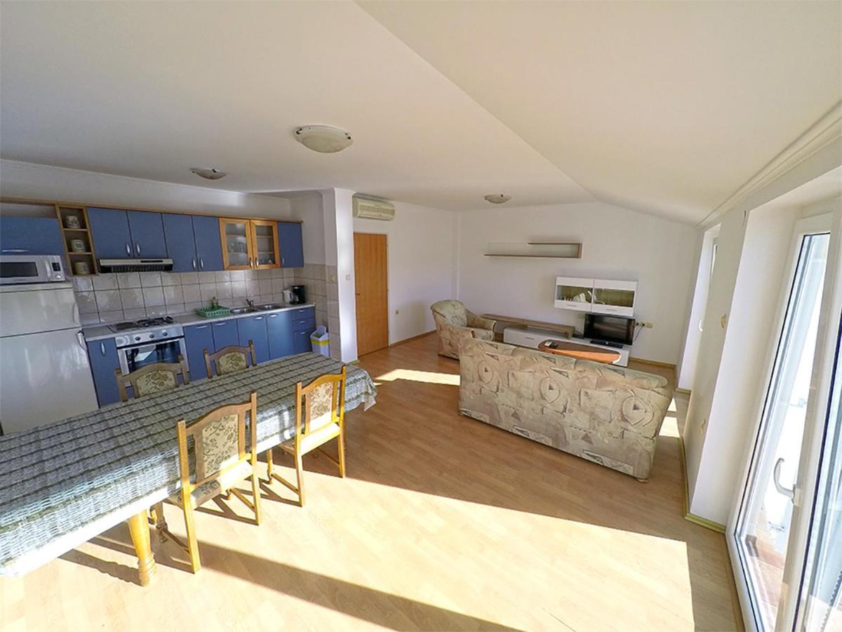 Apartments Piculjan Lopar Exterior foto
